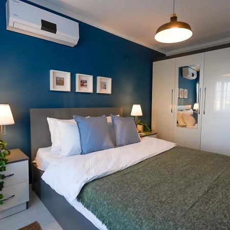 Excellent Flat Near Hadrian'S Gate Lägenhet Antalya Exteriör bild