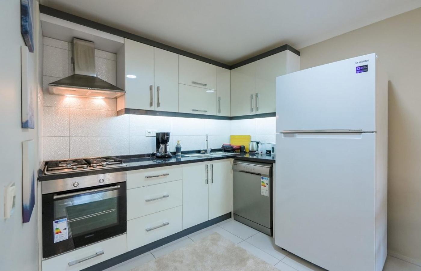 Excellent Flat Near Hadrian'S Gate Lägenhet Antalya Exteriör bild